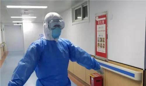 永年一院邱菊香:戮力同心斗疫情和衷共济渡难关