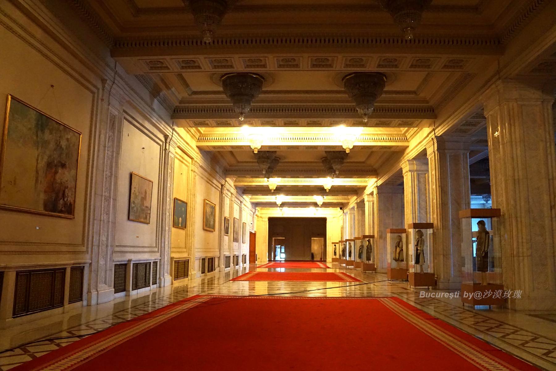 耗资100多亿的建筑里面非常壮观,耗资2亿最丑建筑