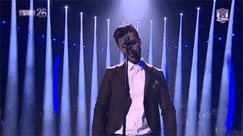 为什么加油站要24小时上班,为什么加油站一个工资1800