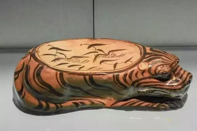 古代经典瓷枕,一枕清凉入梦来阅读