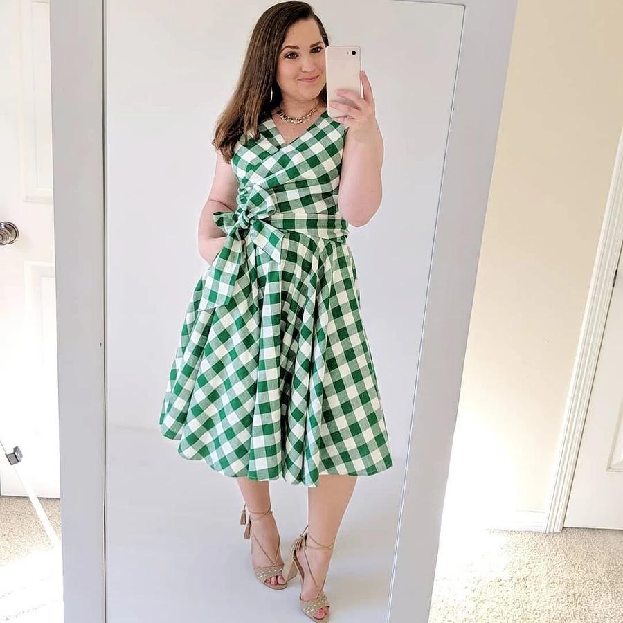 她用三年的时间,完成一个人人都梦寐以求的衣橱,复古浪漫且经典