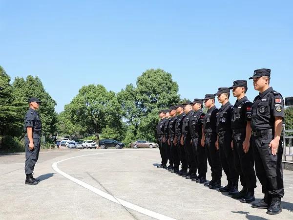 县公安局开展全警大练兵演练活动,全警实战大练兵资兴公安超燃上线