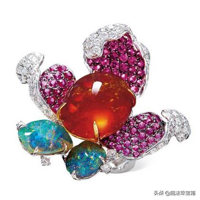 欧泊是天然宝石还是有机宝石,欧泊什么颜色的宝石好看