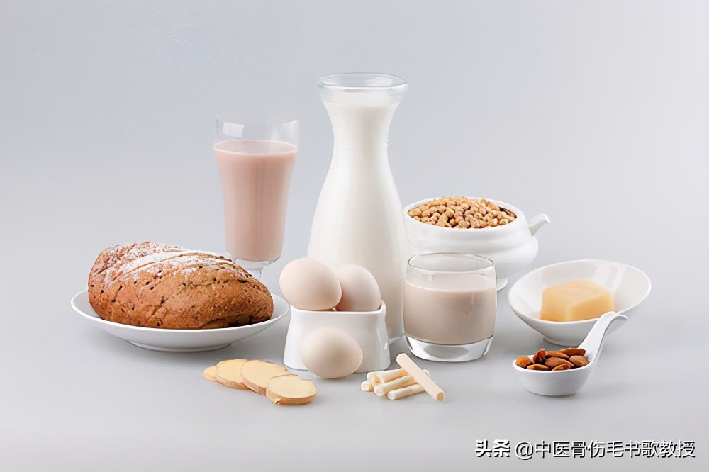 骨折延迟愈合与骨折不愈合的区别,骨折愈合后多久做伤情鉴定