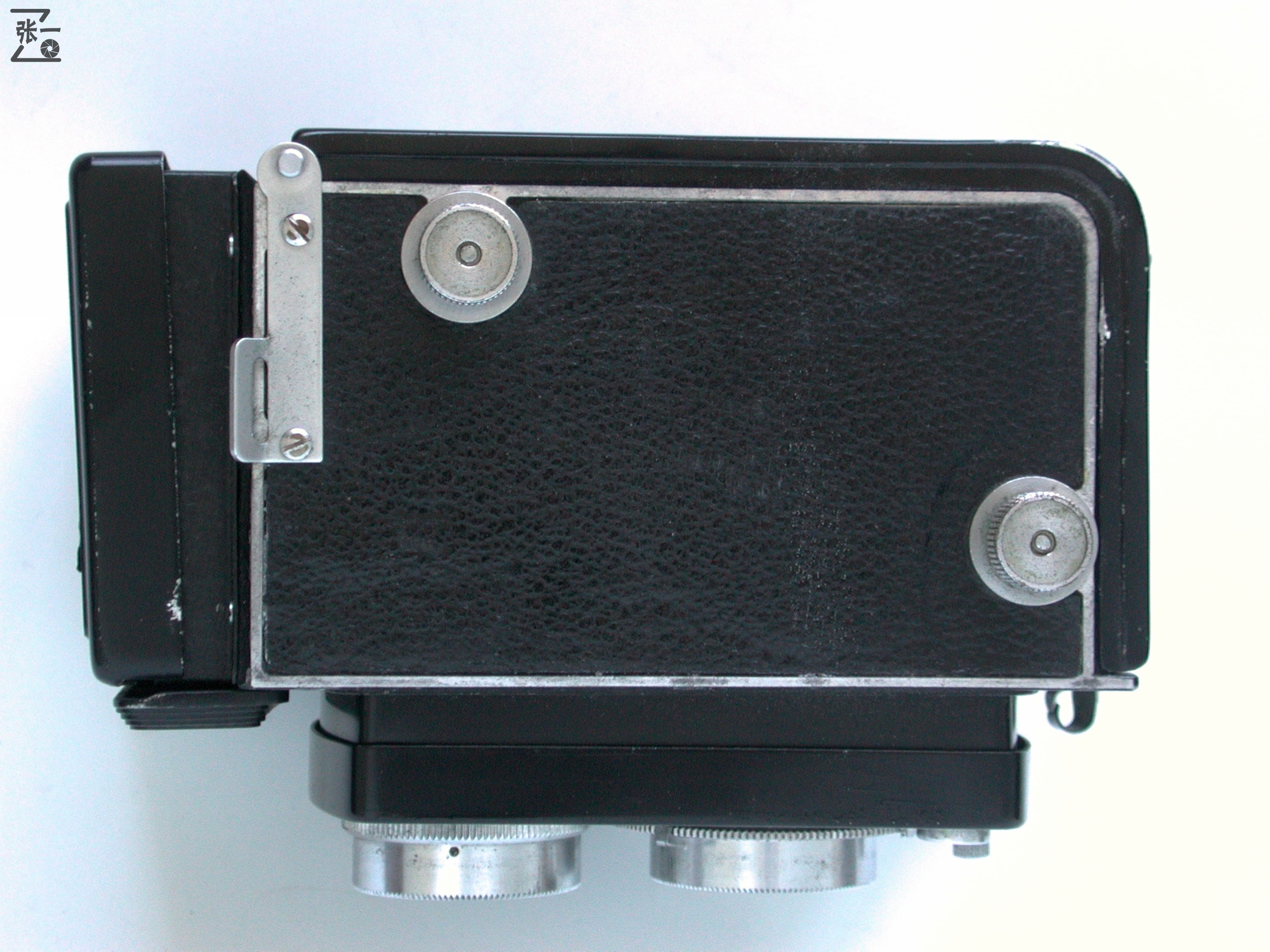 右手调焦的双反照相机：WalzflexIIIA！日本制造