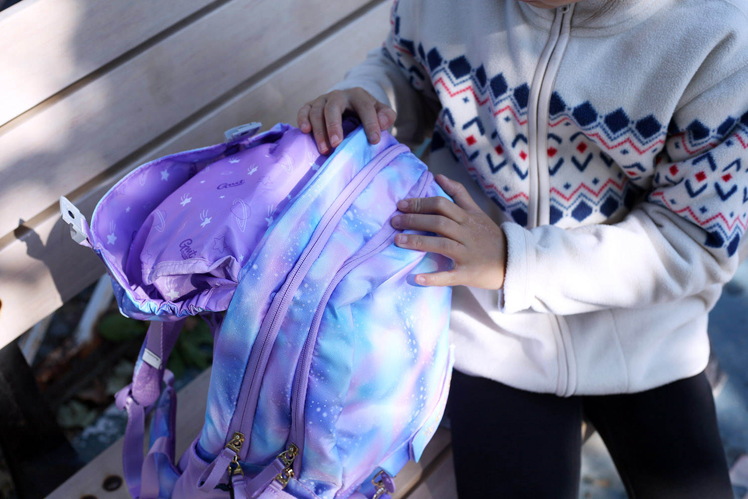 1000多的书包,1000多的书包有什么功能