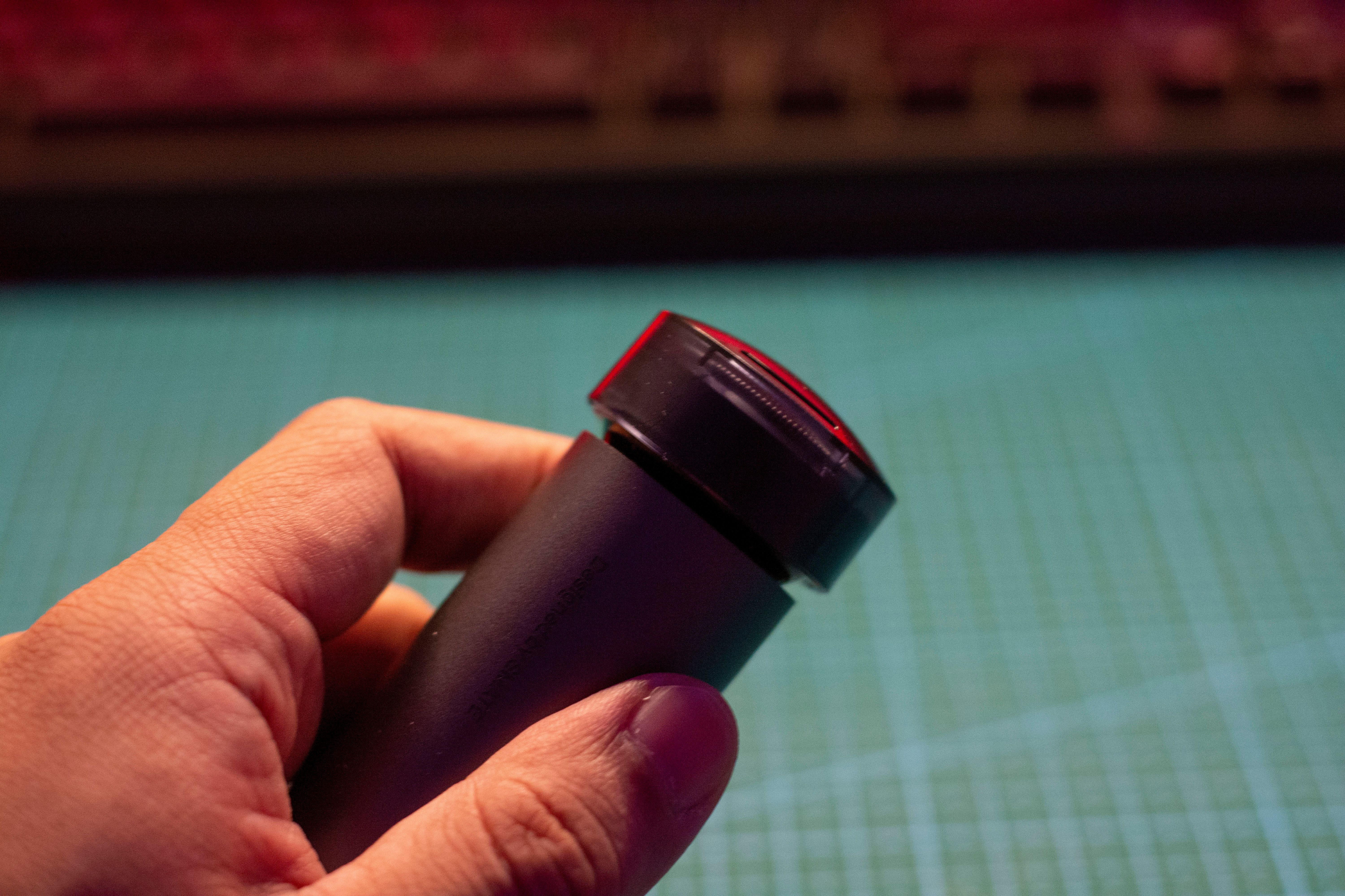 须眉剃须刀t3和t6测评,须眉t6旋转式涡轮六叶剃须刀