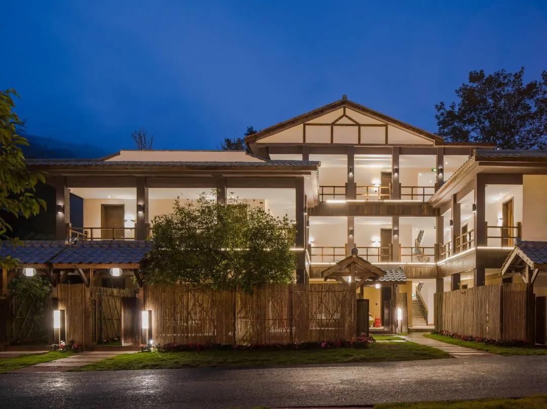 川西泡温泉看雪景,川西自驾游玩2天2夜加温泉12月份