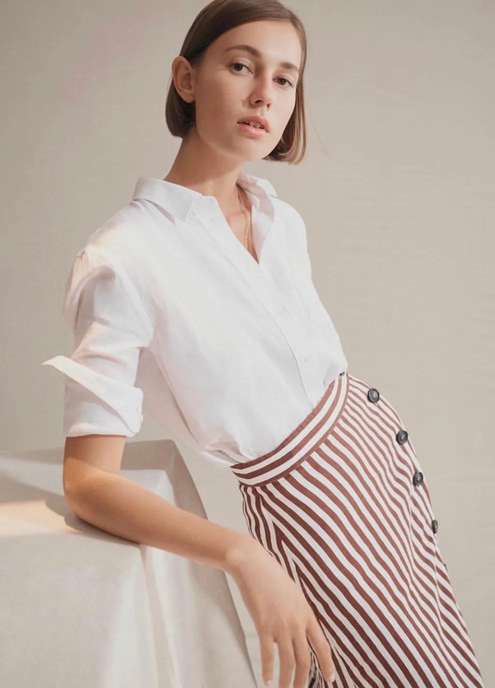 职场应该怎么穿不普通不老气,一套时髦又得体的职场造型