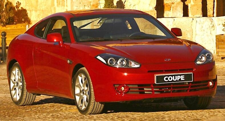 颜值高还便宜的跑车推荐,现代跑车酷派全新一代