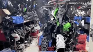 捡到一颗螺丝,捡到一个螺丝