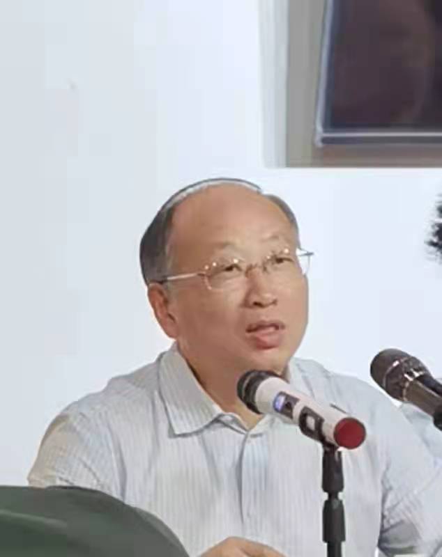 金堂中国哲学小镇应该成为“两个结合”的重要研学基地