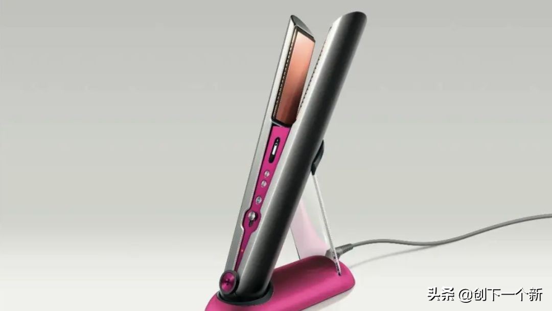 昨天，神器又出，专把弯的撸直