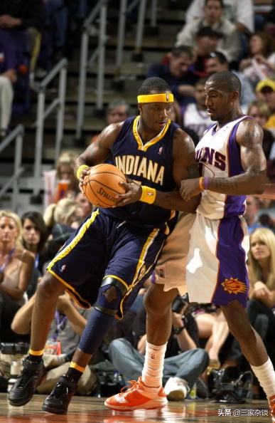 足球规则不允许吐口水,足球吐唾沫给牌以后怎么判罚