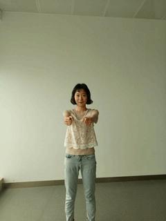 弯不下腰做什么动作,弯不下去腰正骨手法