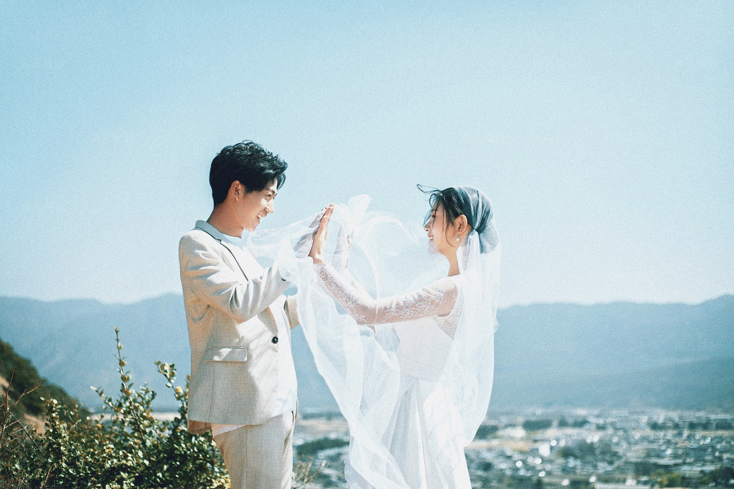 不同体型选婚纱的技巧和方法,肤色婚纱和发黄婚纱