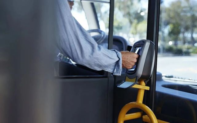 用一句话来赞美衢州,如何用一个词形容别人