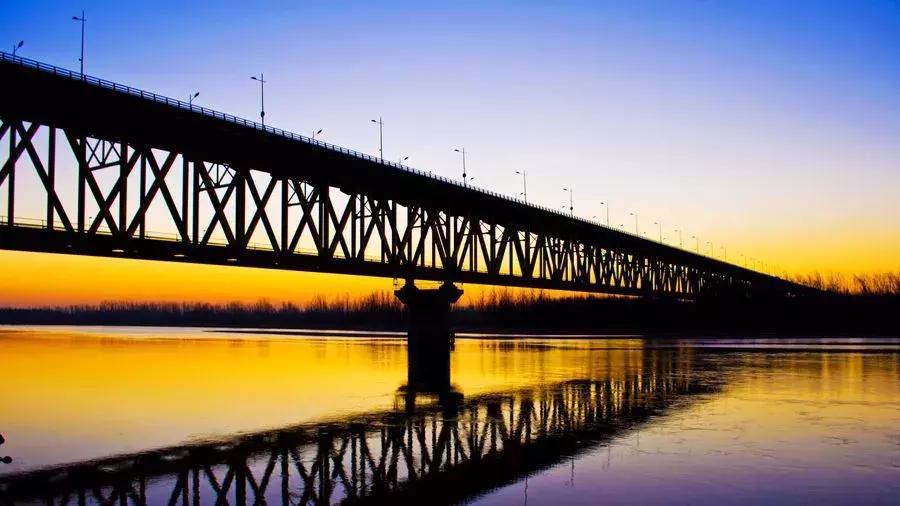 身份证410、411、412开头的,去了郑州就等于去了全世界