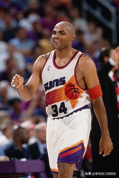 92年的梦一队和08年梦八队,你认为哪一届最强?