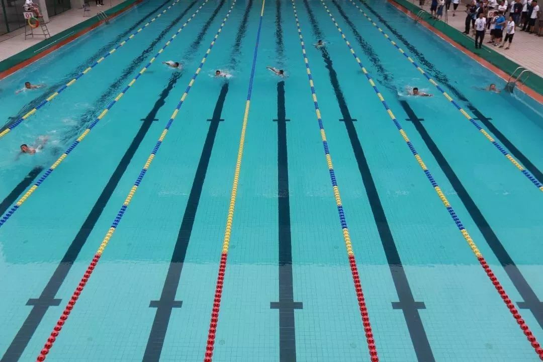 世警会赛程表,世警会比赛首日