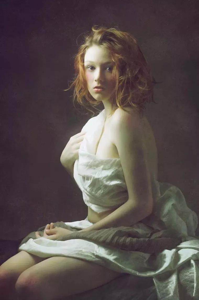 人体艺术摄影，美得尤如油画！