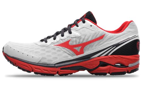 低调的跑鞋,低调的日本运动鞋之王