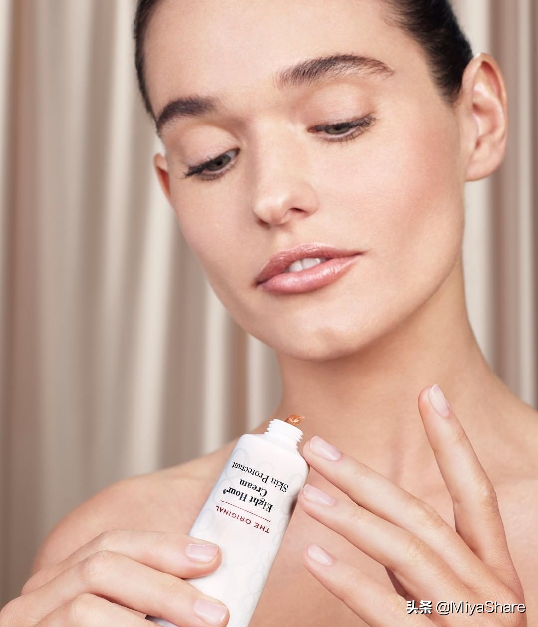 兰蔻大粉水玫瑰柔肤化妆水400m,兰蔻粉水化妆水与柔肤水一样吗