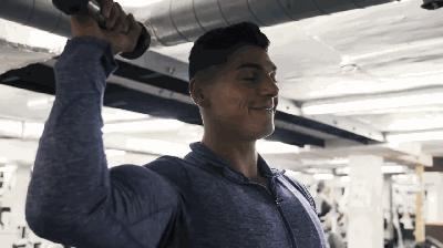 5种必练的胸肌训练方法,新手如何高效的练出胸肌