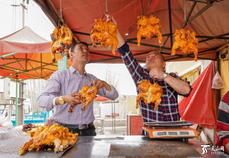 看皮山县阿巴拜科日·托合提如何成为“烤鸡一哥”