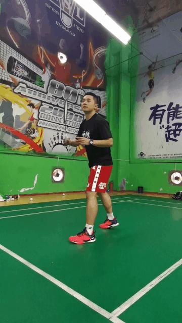 学会这两招没人敢欺负你,一招应对偷发后场球