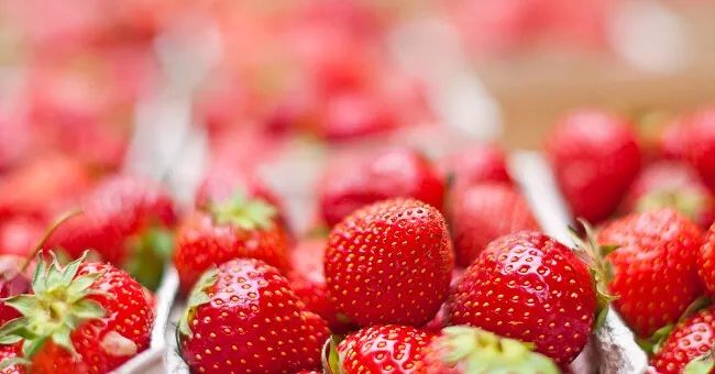 怎样才能快速去草莓上的果蔬农残,草莓去农残的正确方法