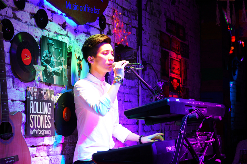 阳朔西街最近是否热闹,广西阳朔西街简介