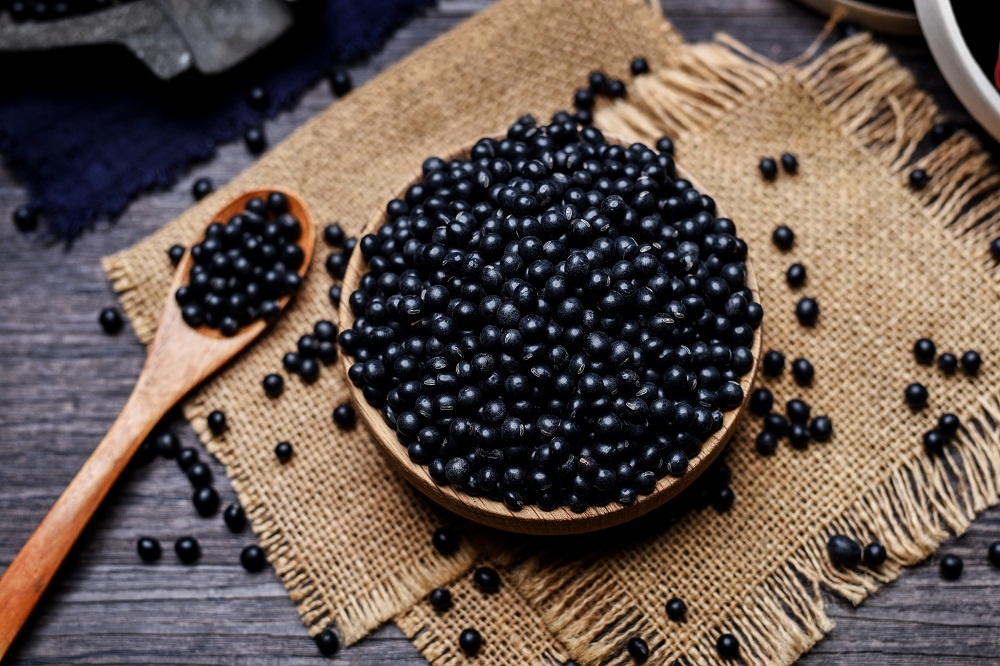 30岁白发脱发原因有哪些,白发脱发的烦恼如何有效解决