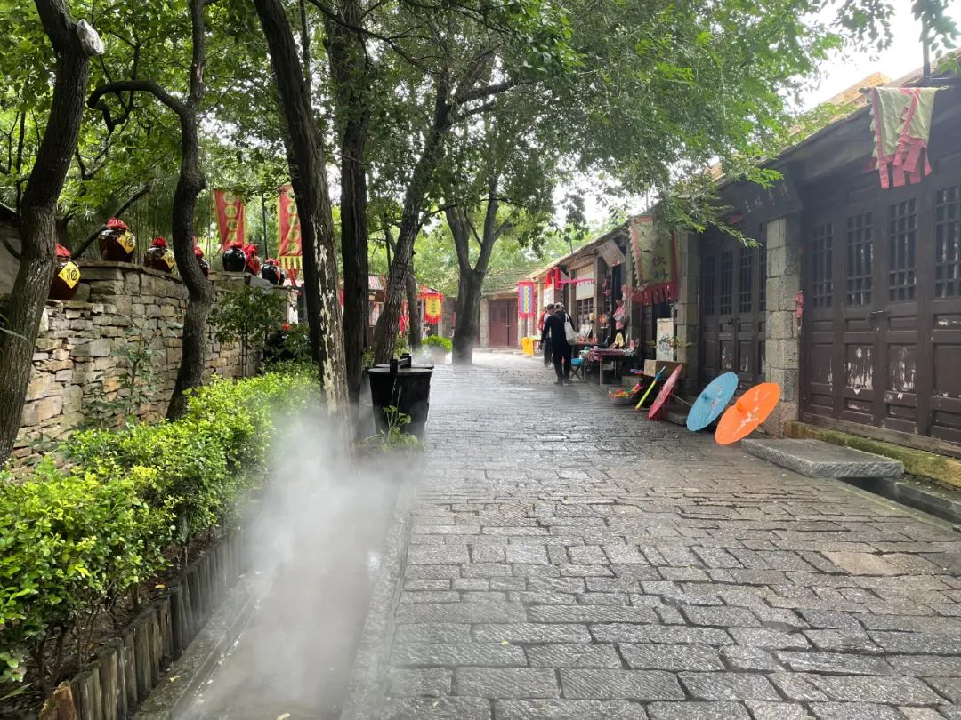 “神兽”归笼，九月临沂天上王城许你一个醉美秋天！