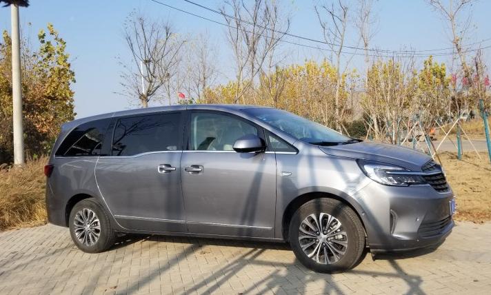 别克gl8最新款的省油吗,新款别克mpvgl8油耗