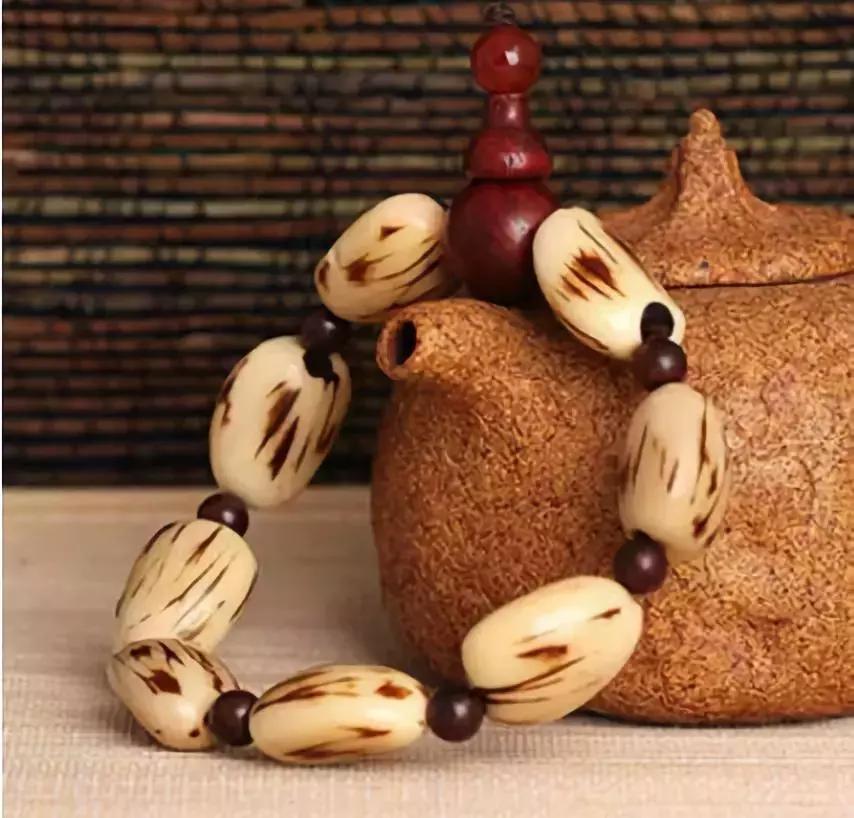 菩提108颗手串极品照片,千眼菩提手串变色图解