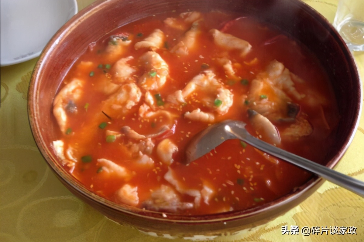 冬季养生必吃番茄鱼,开胃美味又营养,鱼肉全家都爱吃