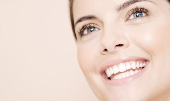 女性洗澡时尽量避开以下4件事,女性洗澡九大注意