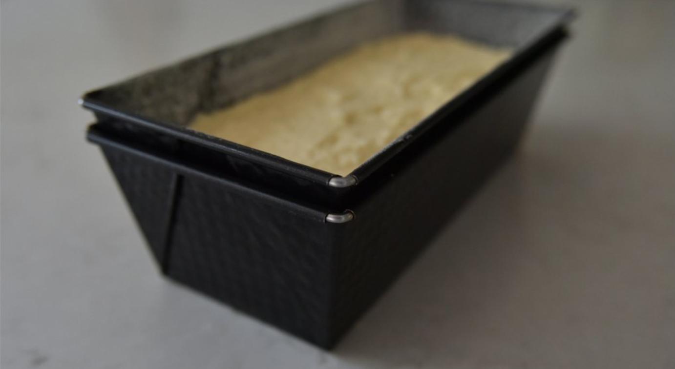 咖啡椰子奶冻蛋糕,椰子奶冻装饰蛋糕