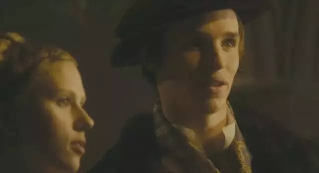 两大女神上演荒诞后宫对决，这片连龙套都是影帝！