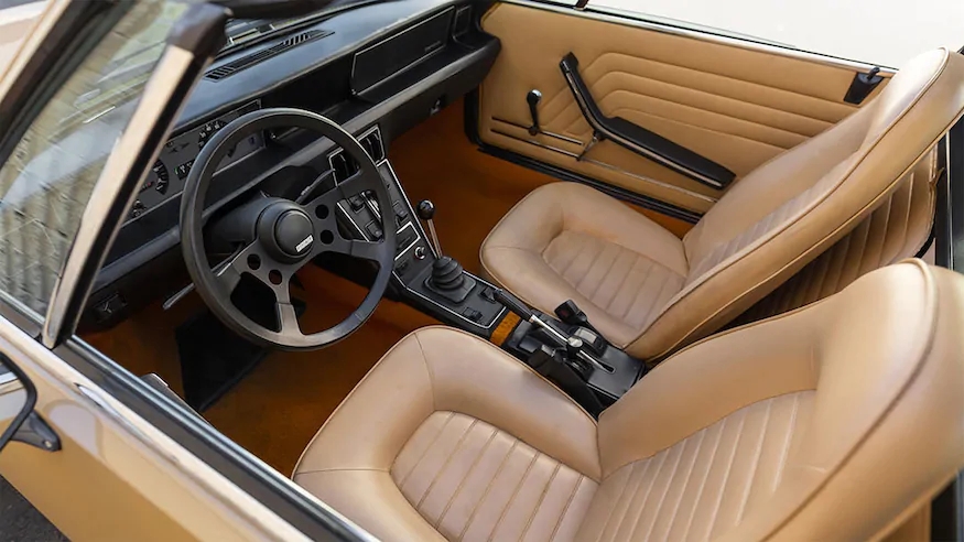 菲亚特x19翻新,菲亚特x19图片