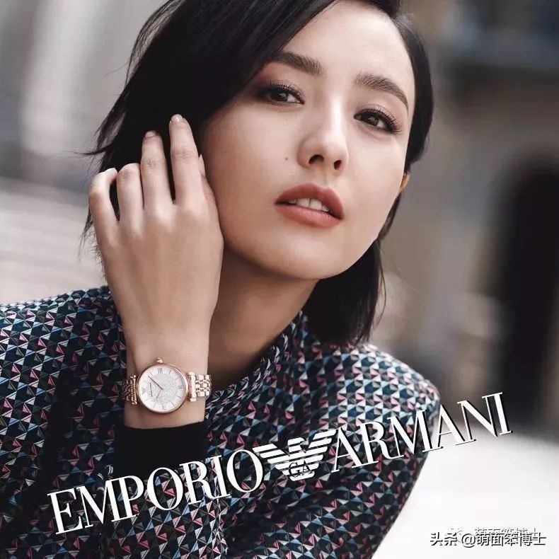 阿迪达斯和阿玛尼,穷耐克富阿迪精神小伙阿玛尼