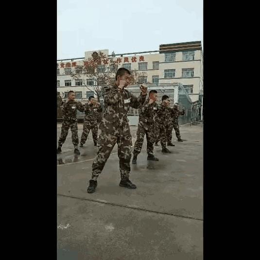 我的班长我的兵,部队里的我的班长