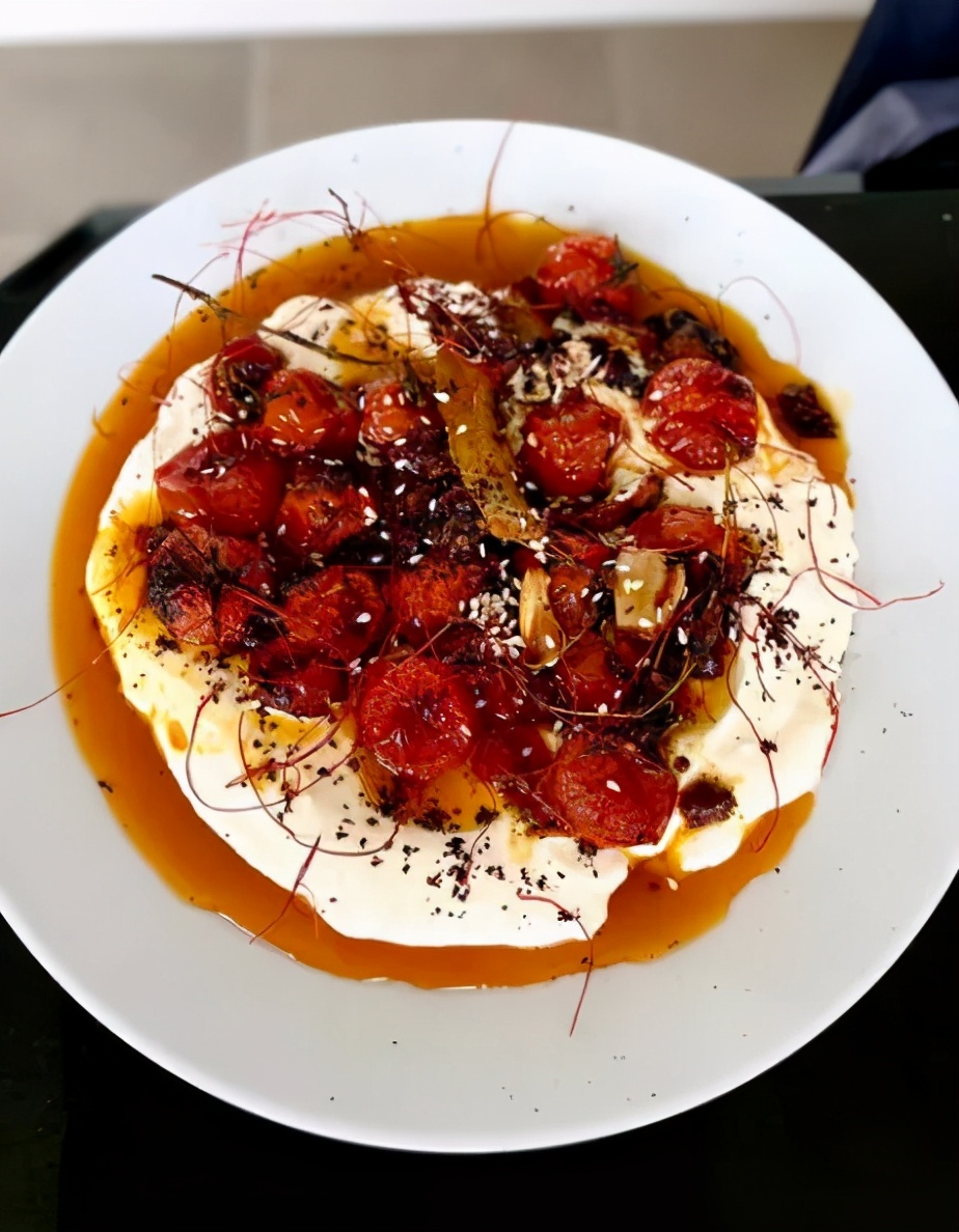 外国人喜欢在中国买手机壳,老外来买手机壳