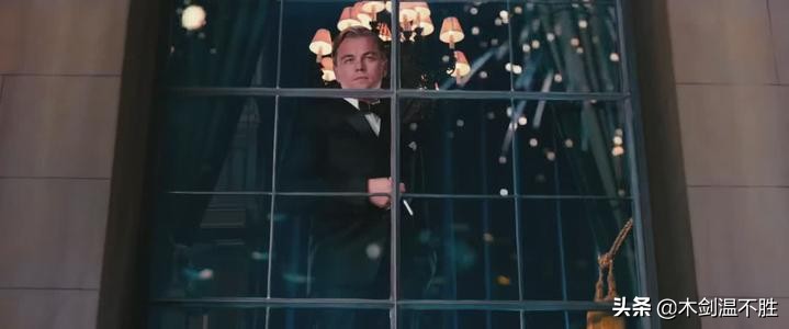 盖茨比令人感动的爱情观,盖茨比的爱情故事告诉我们
