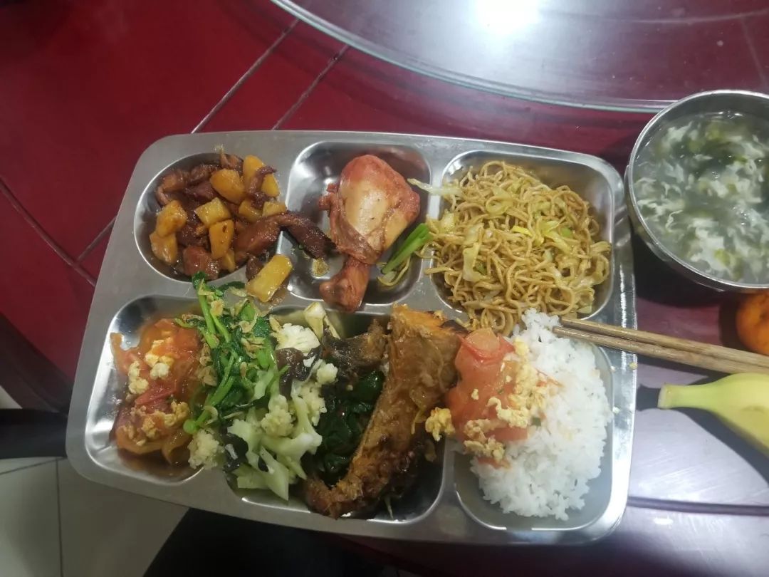 2021年小升初郑州公办初中,19年郑州小升初民办学校招收比例