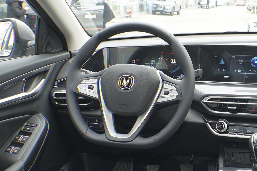 国产车长安和吉利哪个质量更好,国产车不如日系和德系车吗