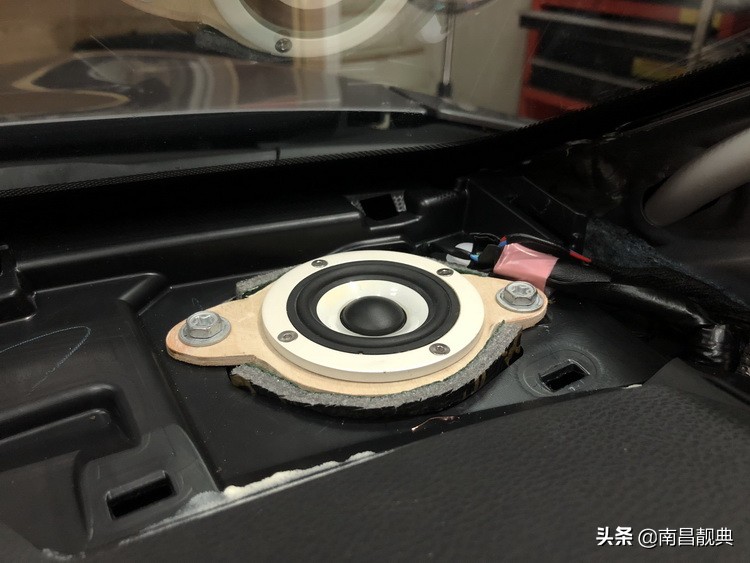 必伟汽车音响喇叭好不好,试听下南昌靓典改装后的丰田亚洲龙