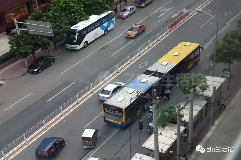 我一下记录了10年北蜂窝路的京华前置大铰接时代