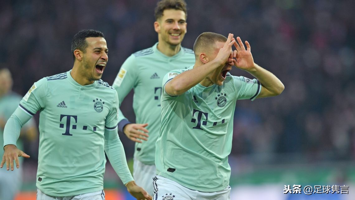 踢后腰救拜仁命，踢右闸要对手命，为“鸡哥”疯狂打call！